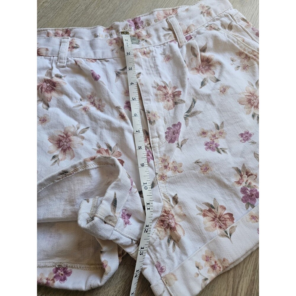 American Eagle Floral Mom Shorts Size 12 Denim White Pink Jean Spring Summer - Picture 4 of 9